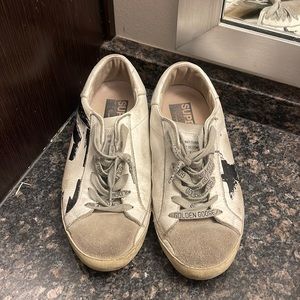 Golden goose superstars sneakers